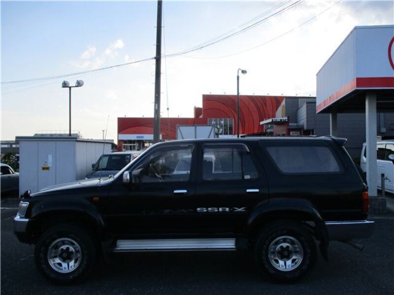 HILUX SURF