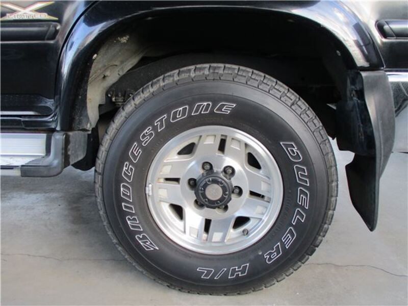 HILUX SURF