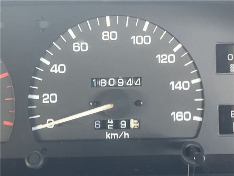 HILUX SURF