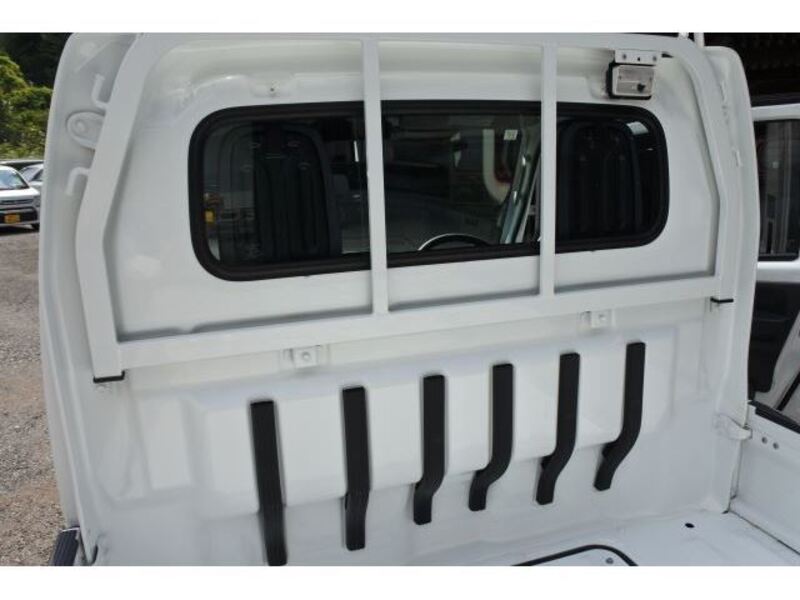 MINICAB TRUCK