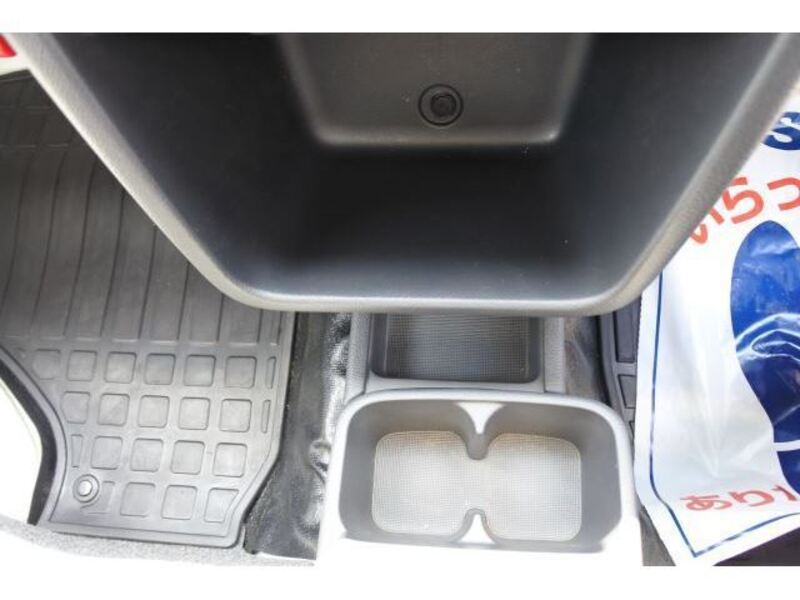 MINICAB TRUCK