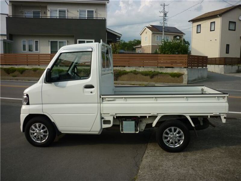 MINICAB TRUCK