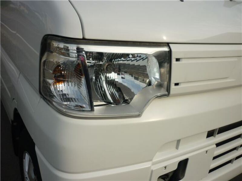 MINICAB TRUCK