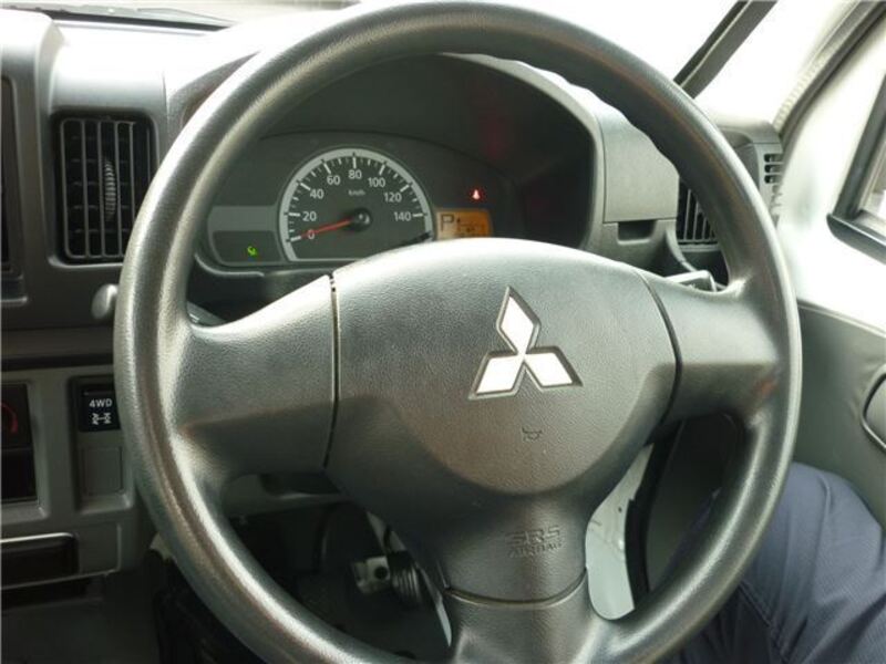 MINICAB TRUCK
