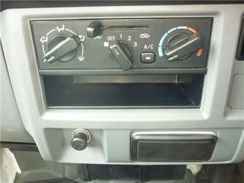 MINICAB TRUCK