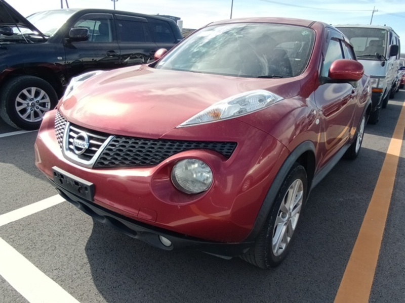 NISSAN JUKE