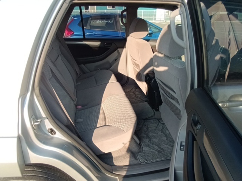 HILUX SURF