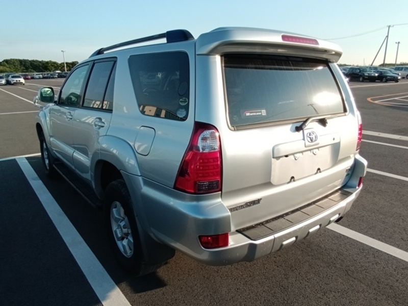 HILUX SURF
