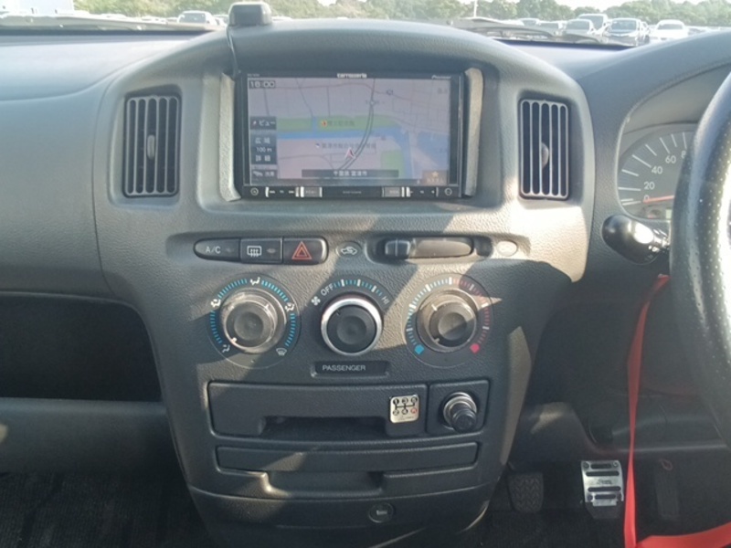 SUCCEED VAN