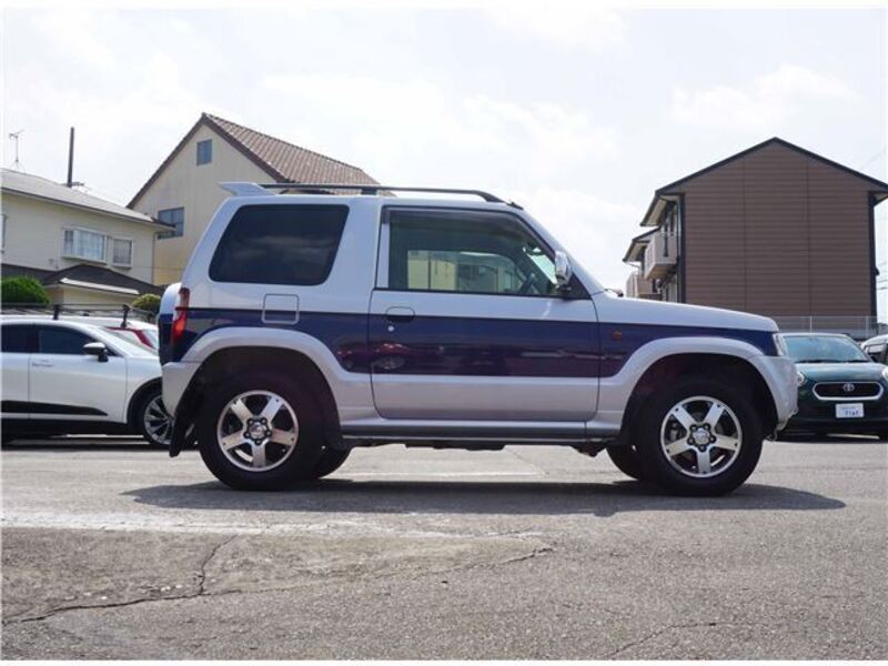PAJERO MINI