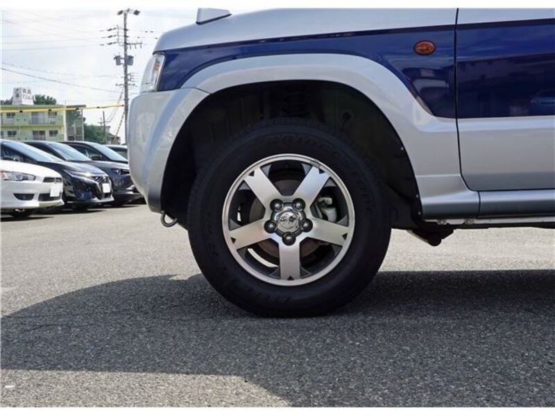 PAJERO MINI
