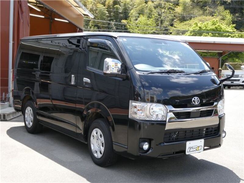 HIACE VAN