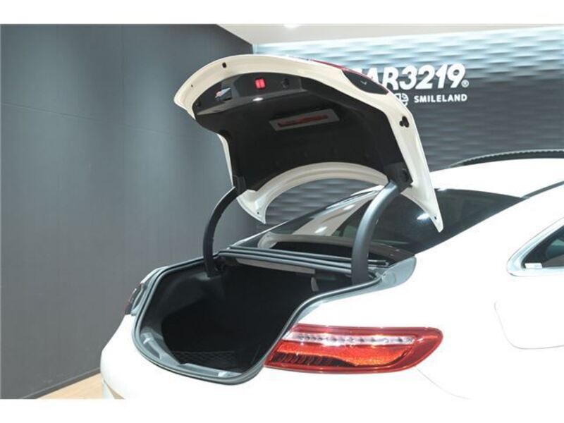 E-CLASS