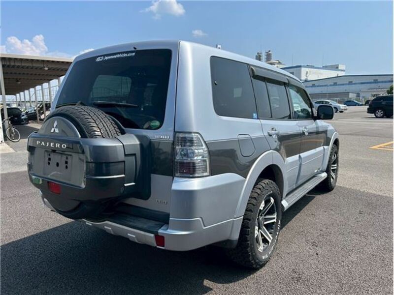 PAJERO