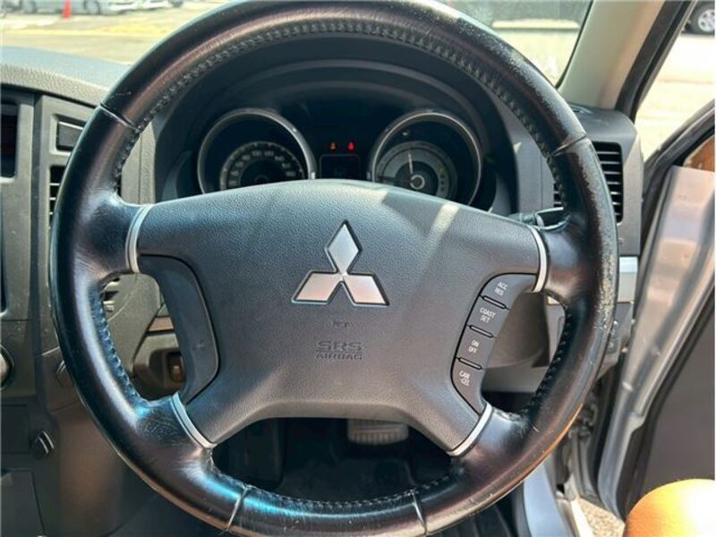 PAJERO