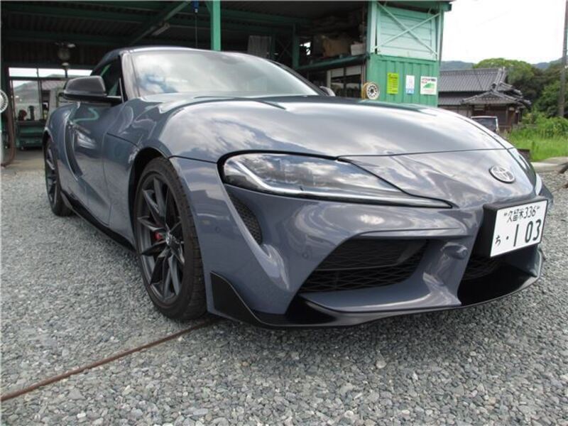 TOYOTA SUPRA