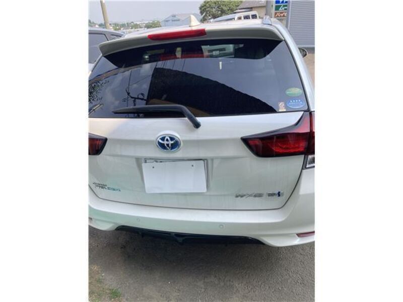 COROLLA FIELDER