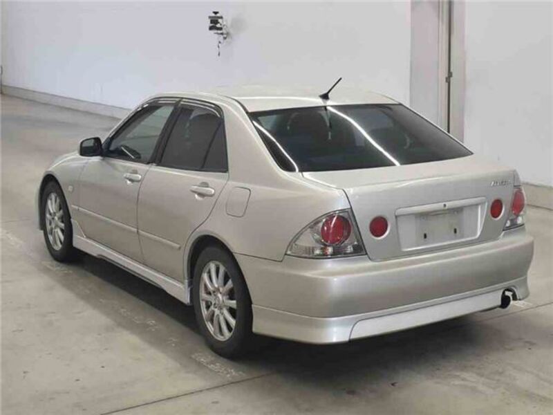 ALTEZZA