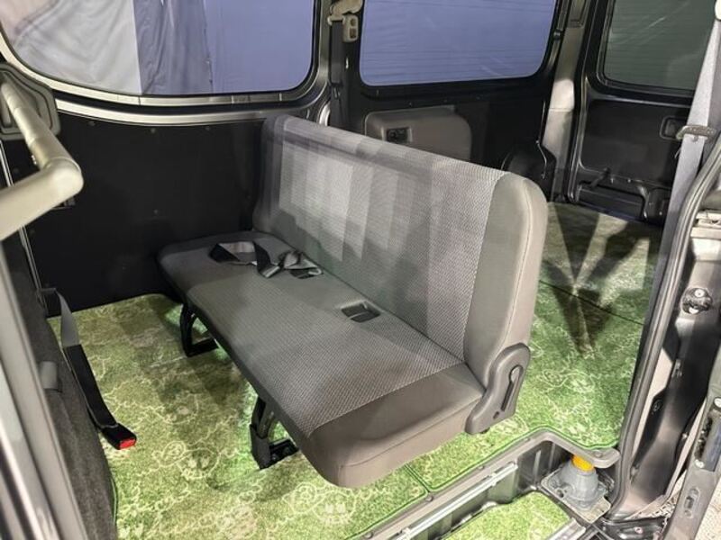 NV350 CARAVAN