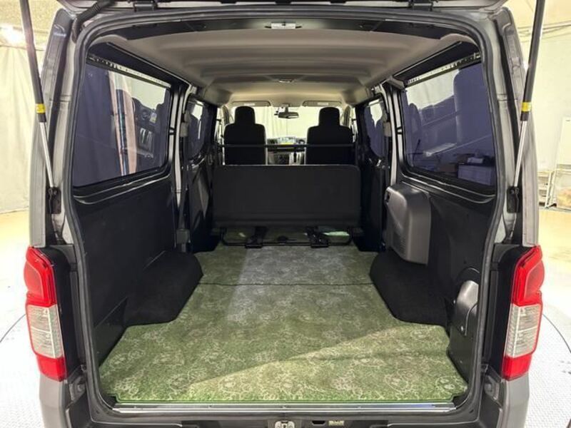 NV350 CARAVAN