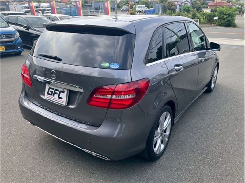 B-CLASS