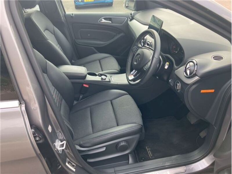 B-CLASS