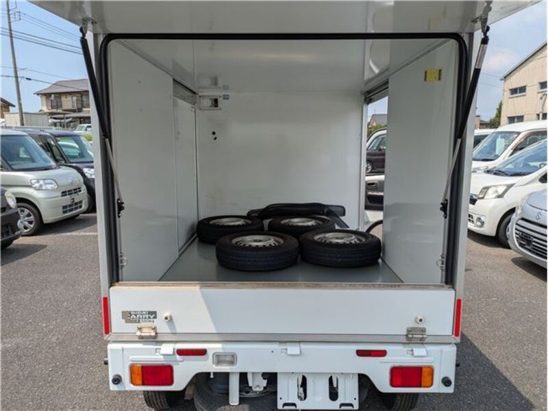 CARRY TRUCK