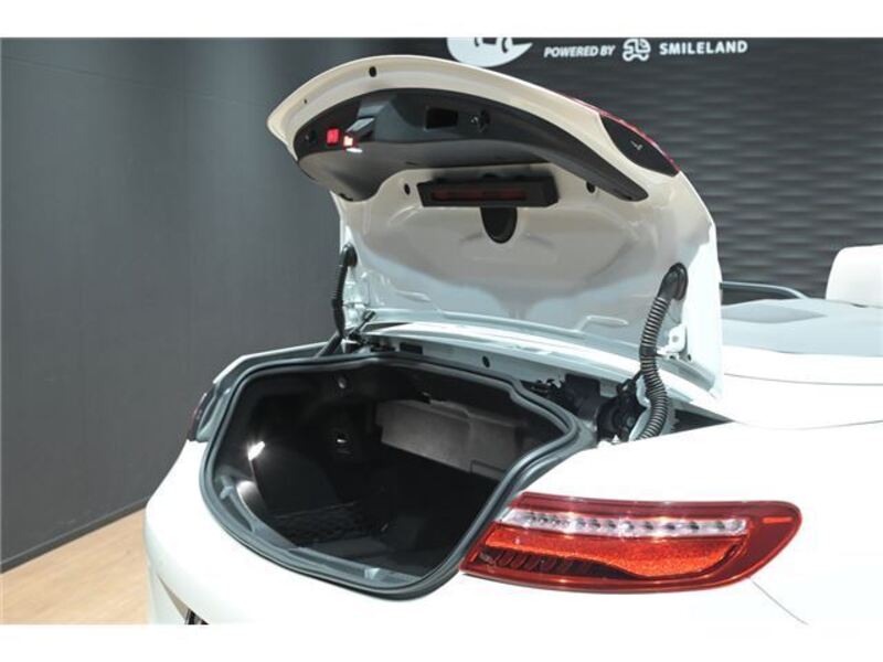 E-CLASS