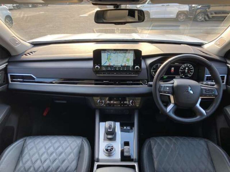 OUTLANDER
