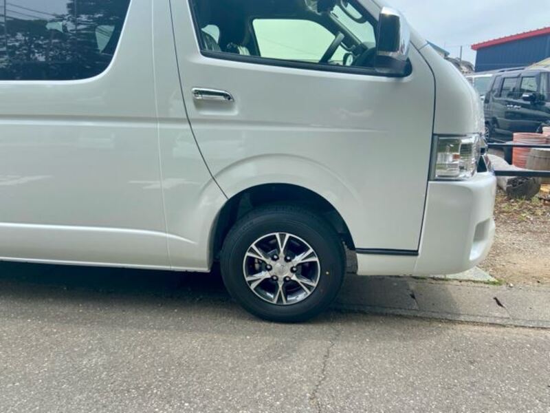 HIACE