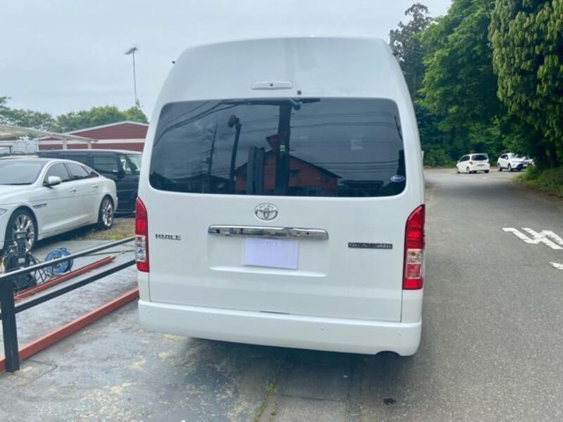HIACE