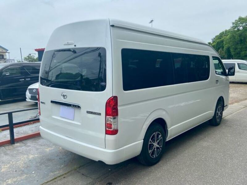 HIACE