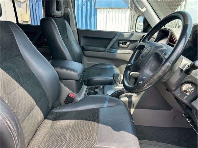 PAJERO