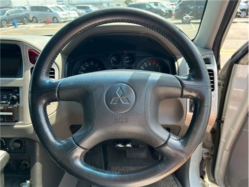 PAJERO