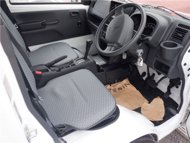 MINICAB TRUCK