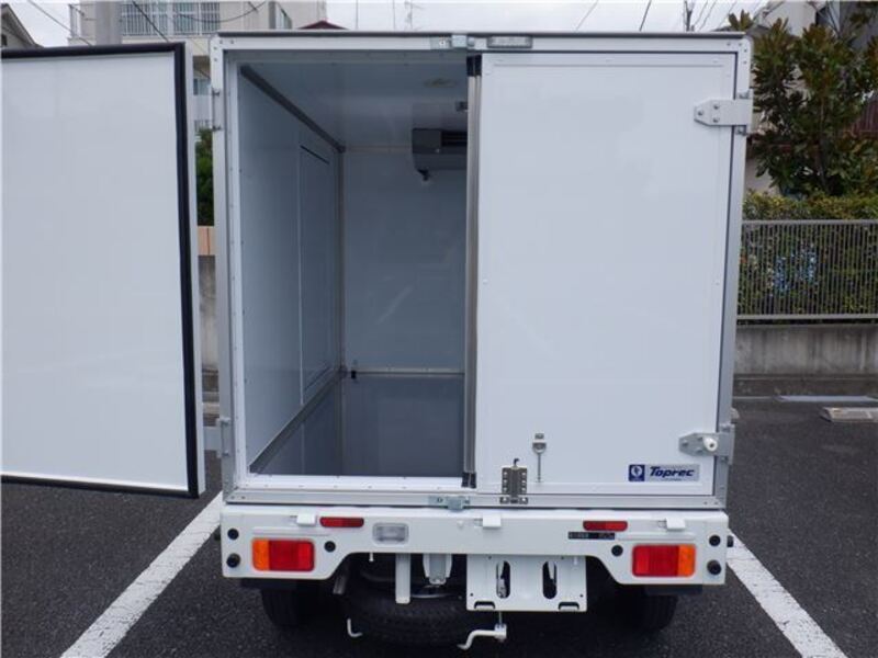MINICAB TRUCK