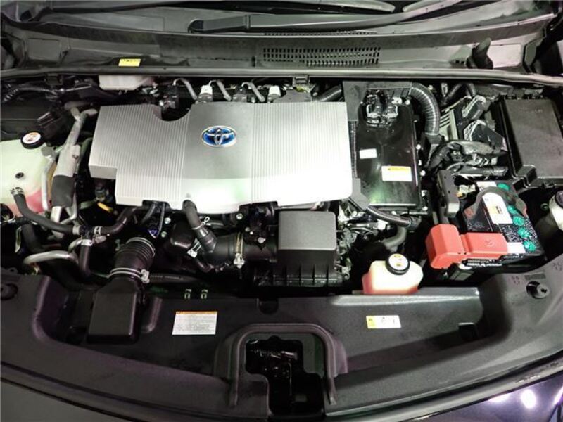 PRIUS PHV