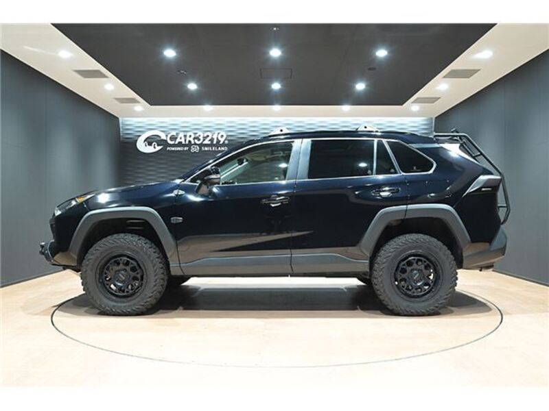 RAV4