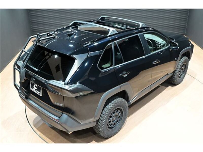 RAV4