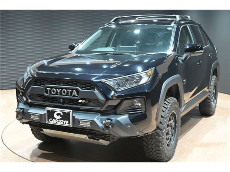 RAV4