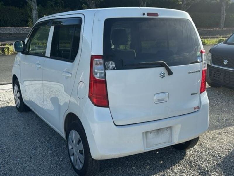 WAGON R