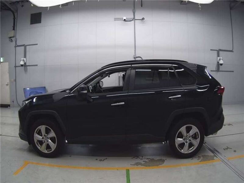 RAV4