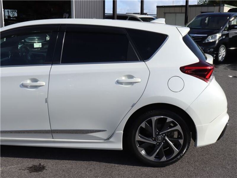 AURIS