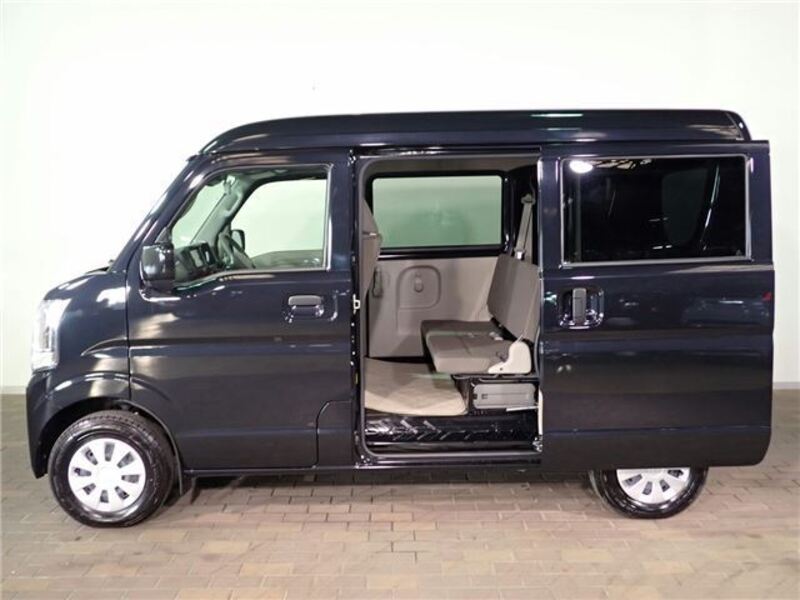 CLIPPER VAN