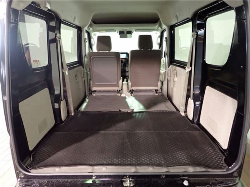 CLIPPER VAN