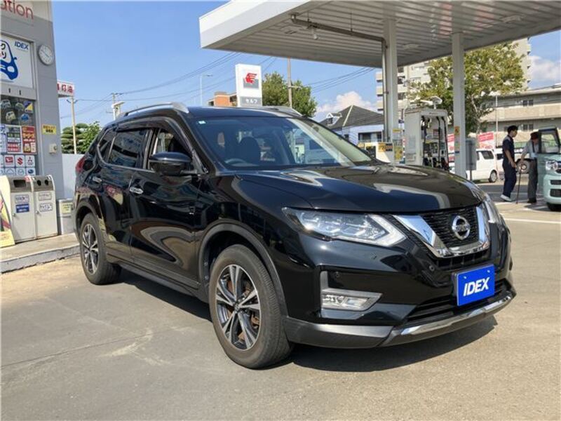 X-TRAIL