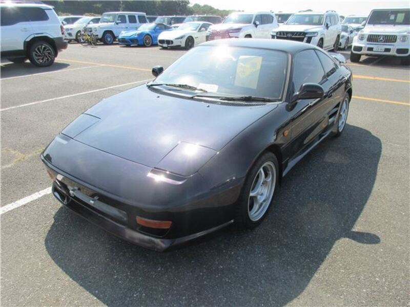 TOYOTA MR2