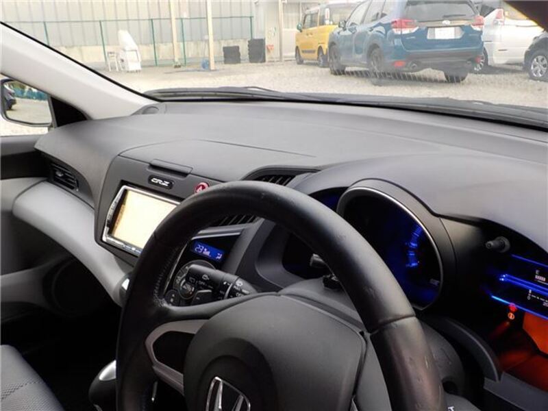 CR-Z