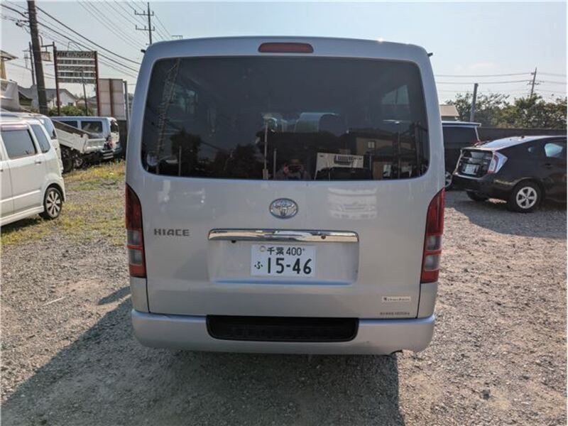 HIACE VAN