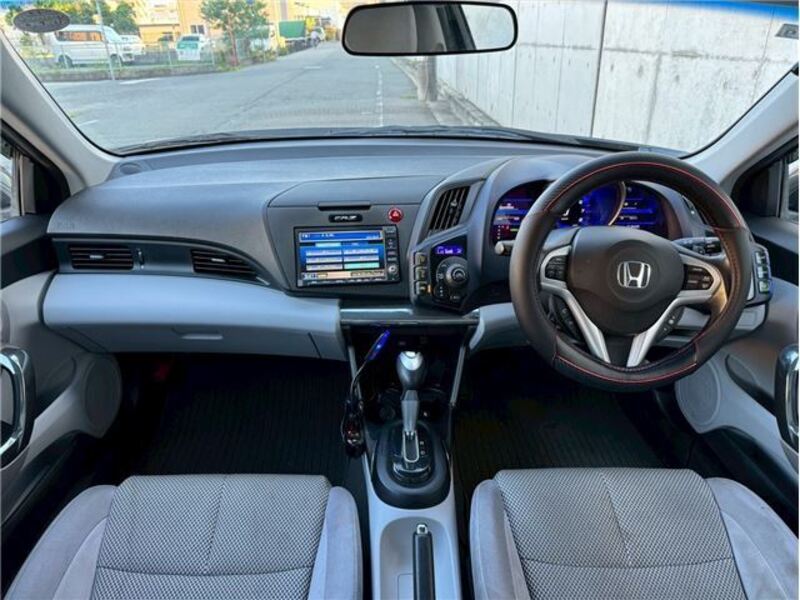 CR-Z
